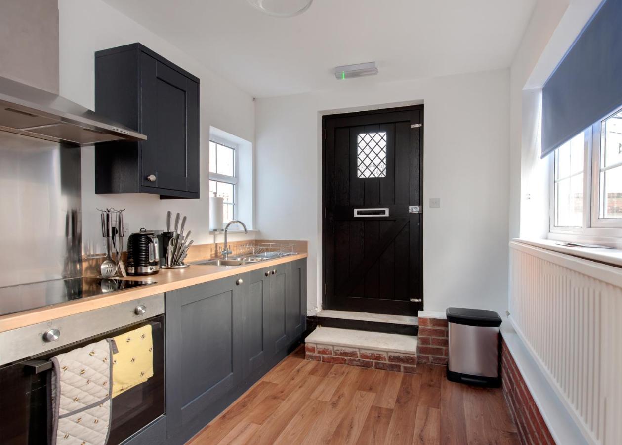 Donington Cottage Apt 8 Касл-Донингтон Экстерьер фото
